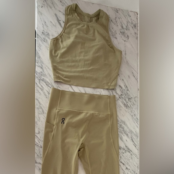 On Running Other - On Running High-Waist Active Leggings + Matching Crop Top